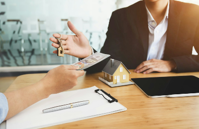 Courtier en rachat de crédit : protéger le patrimoine des clients