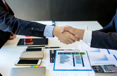 Les qualités essentielles pour exceller en tant que conseiller patrimonial aujourd’hui